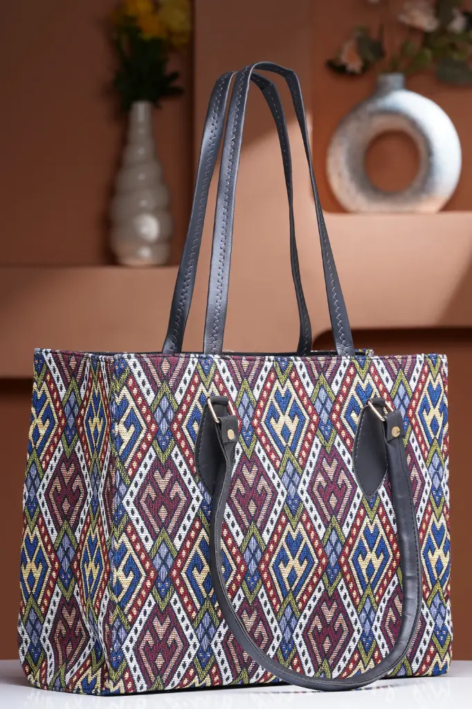 Ethnic Pattern Everyday Tote Bag